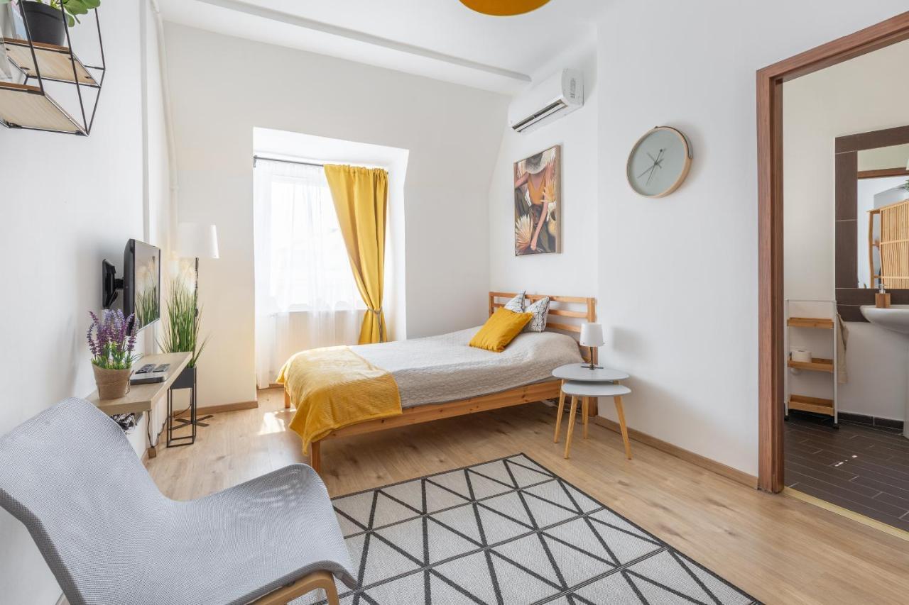 P34 Pannonia Apartment Budapest Luaran gambar