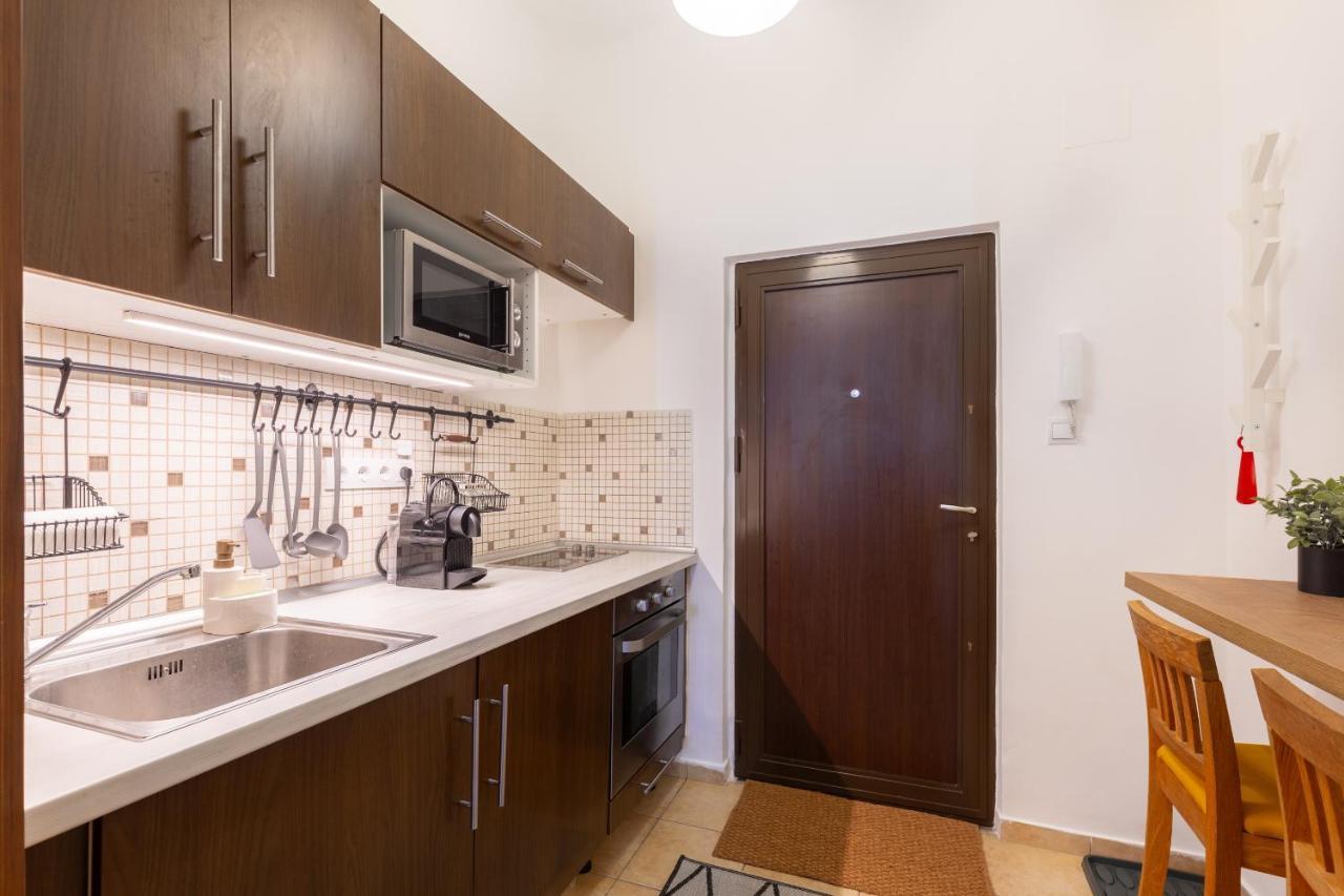 P34 Pannonia Apartment Budapest Luaran gambar