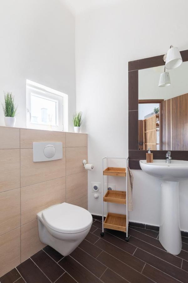 P34 Pannonia Apartment Budapest Luaran gambar